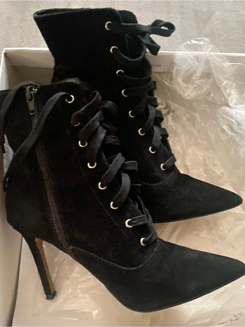 Steve Madden Black Suede Lace-Up Heeled Ankle Boots
